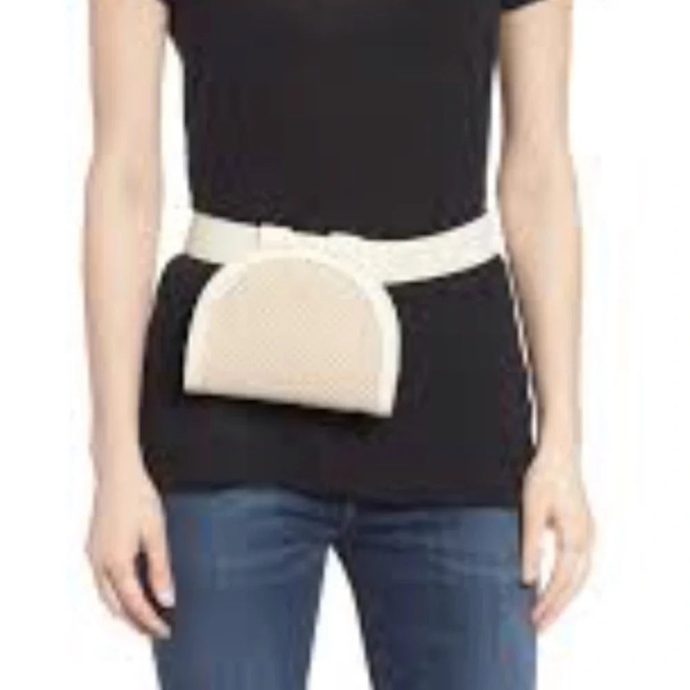 NWOT Leith Straw and Faux Leather Belt Bag
